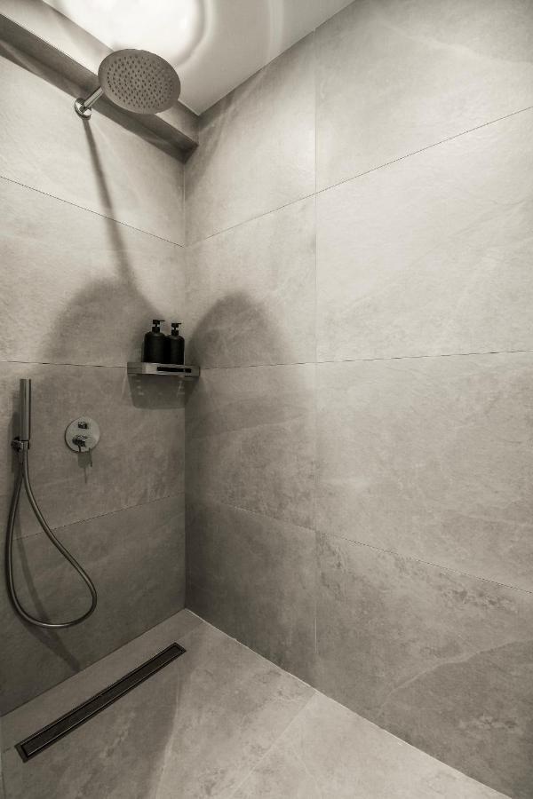 Luxury Downtown Apartment C2 Салоніки Екстер'єр фото
