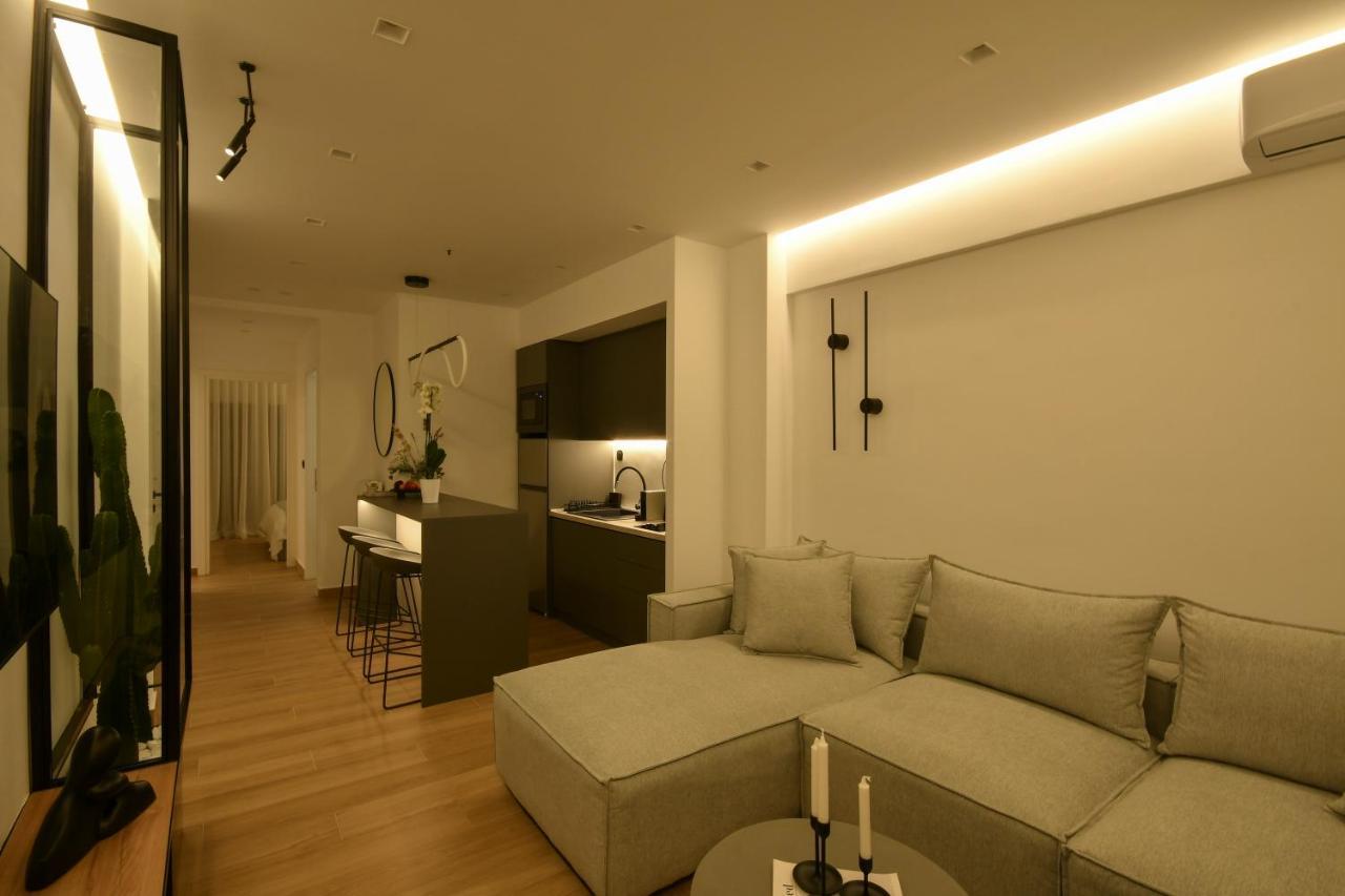 Luxury Downtown Apartment C2 Салоніки Екстер'єр фото